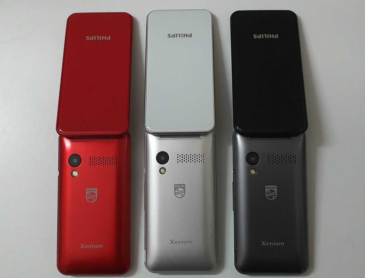 Сотовый телефон Philips Xenium E2601  Раскладушка