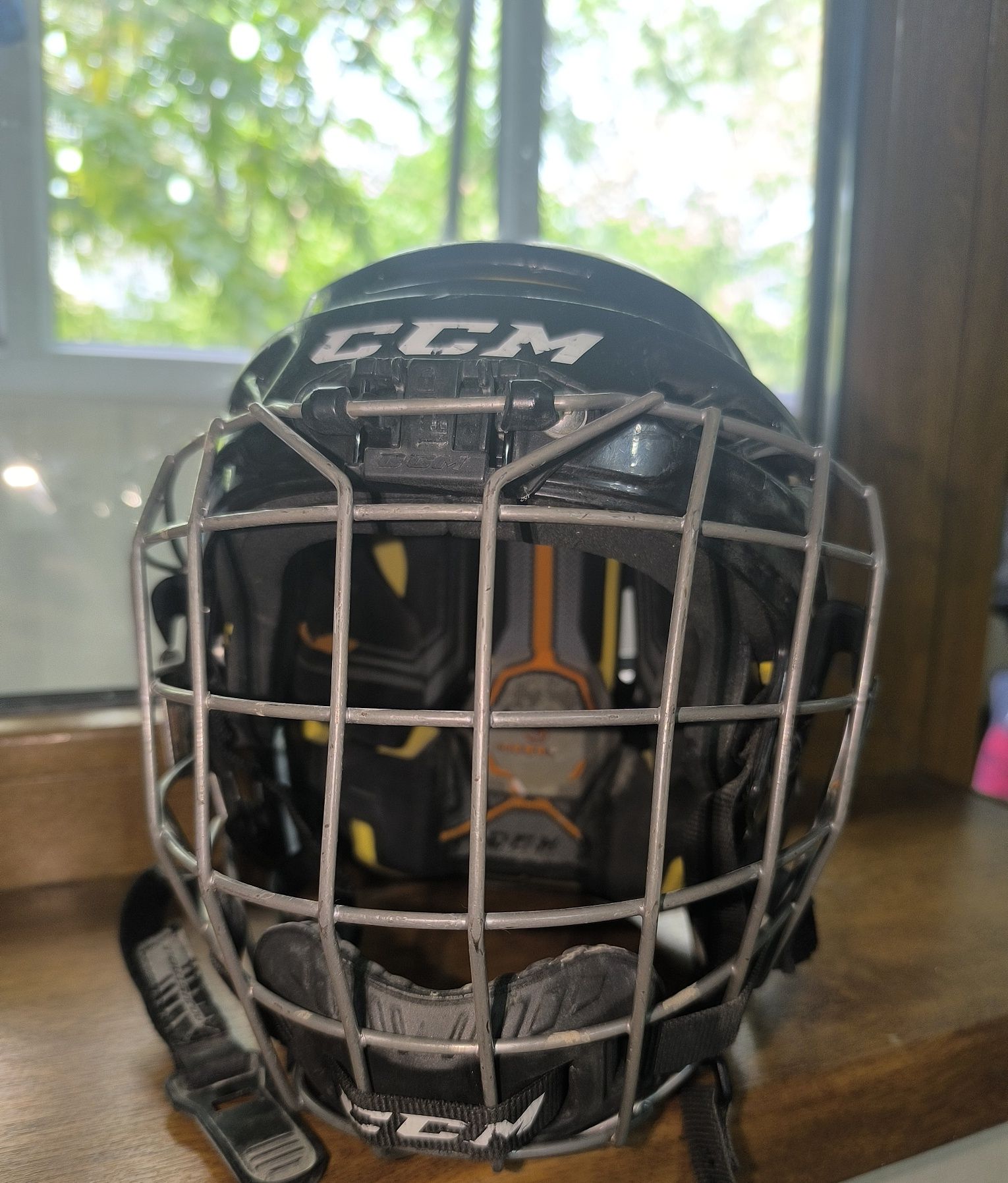 Шлем хоккейный CCM