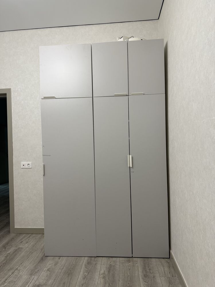 Продам шкафы для спальни, детской бу