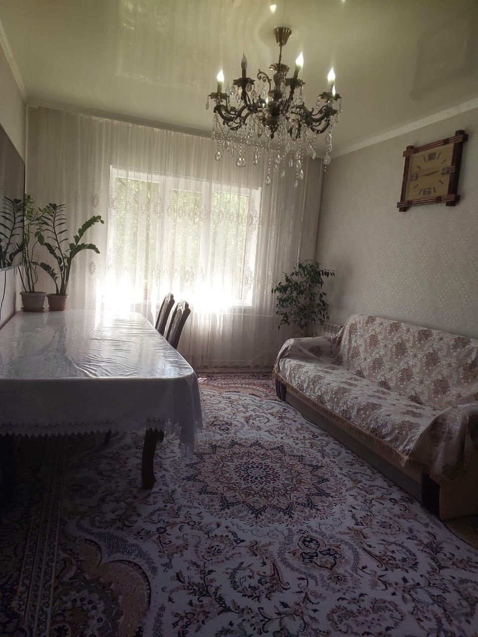 Срочно, продается 2 комн.кв. 10 микр, г.Тараз