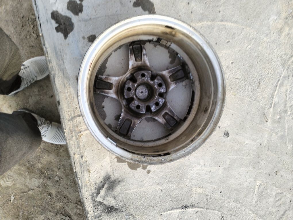Диска r15 отверстия 5