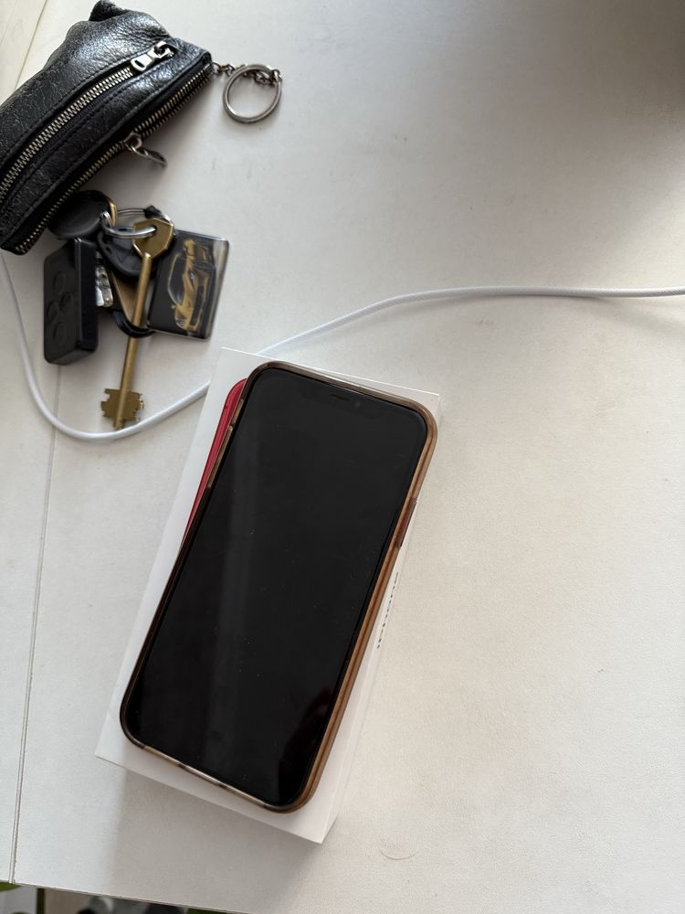 Iphone 11. Red edition. Оригинал. 128gb