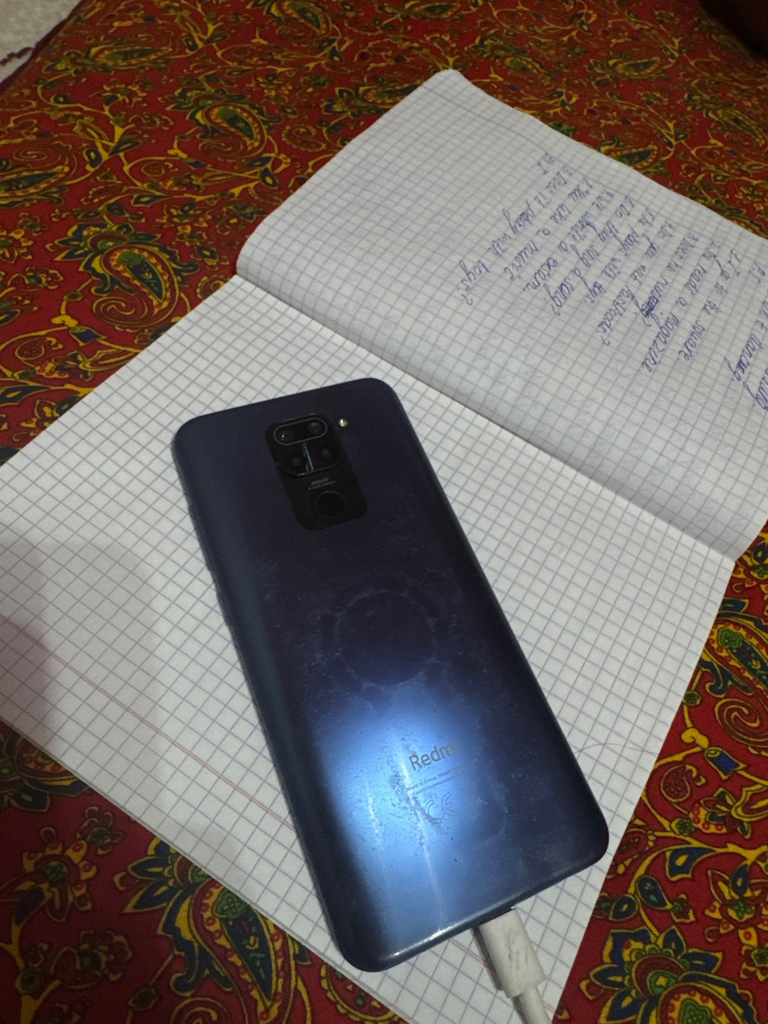 Телефон Redmi note9
