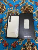 Samsung S23 Fe. 5G. 256 новый