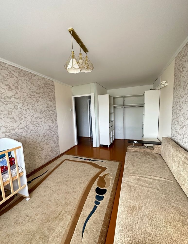 В продаже 2 комн район . Бегемот