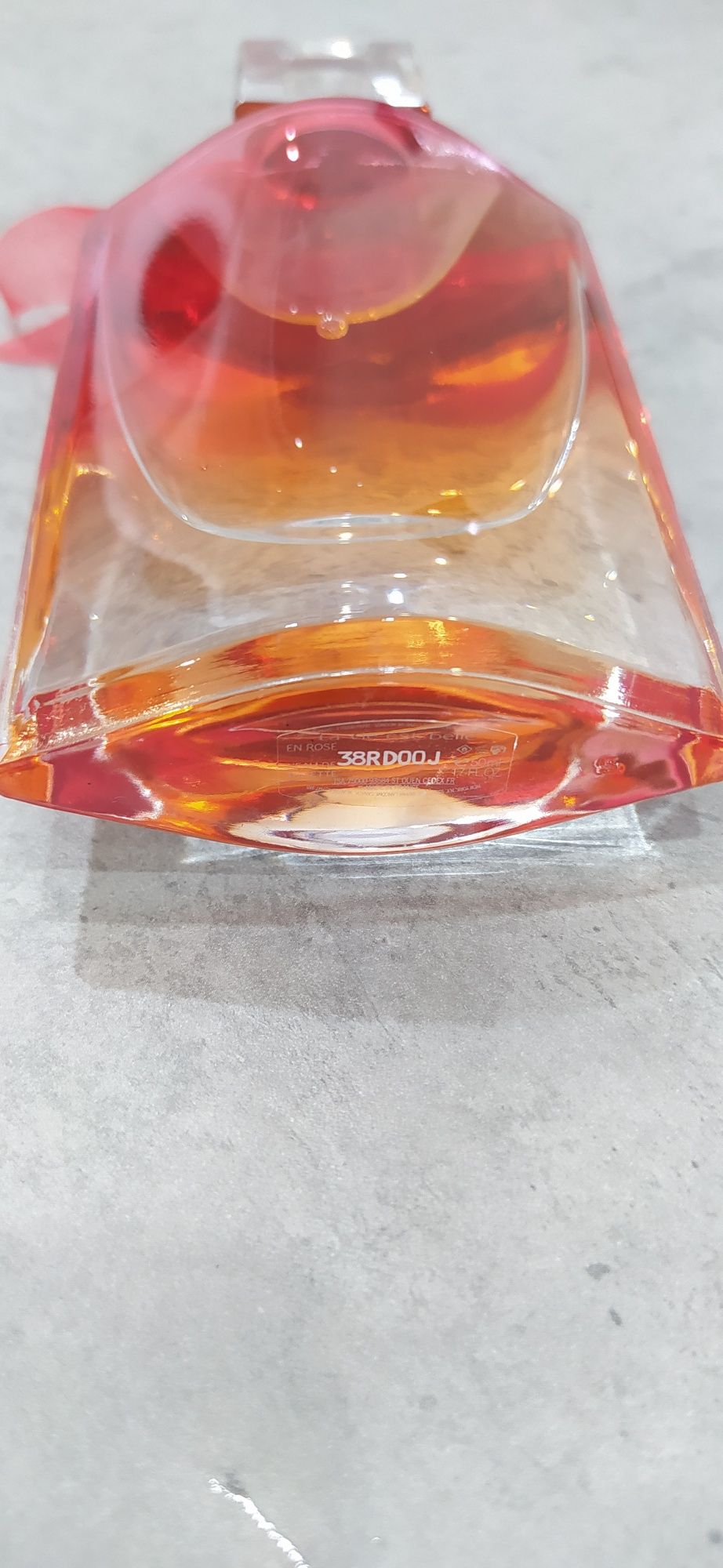 Срочно продам парфюм LANCOME.