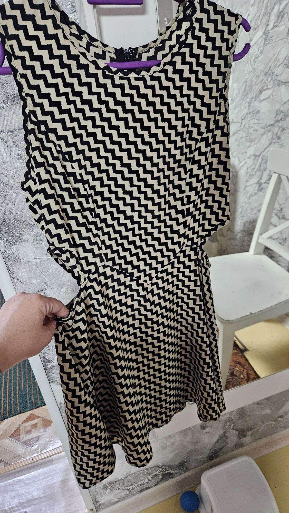 Продам платья. Б/у вещи
