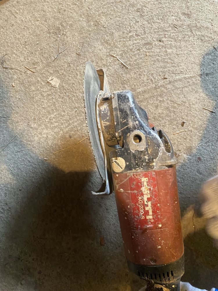 Срочно Продам болгарку марки Hilti-230