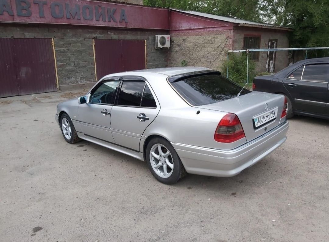 Мерседес w202 3.6 бампер фары пароги