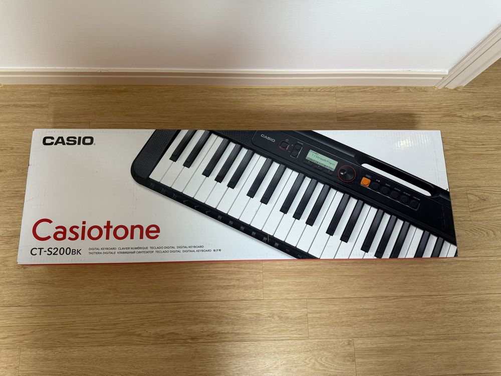 Синтезатор Casio CT-S200