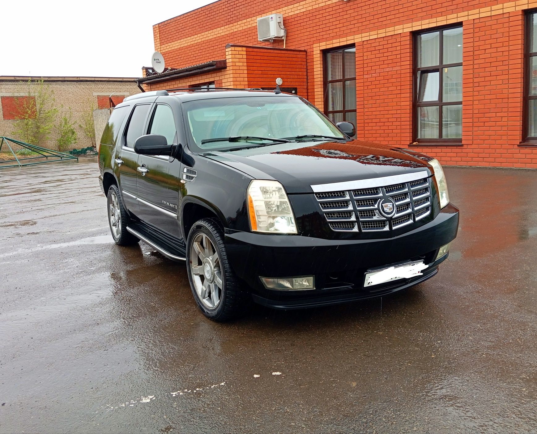 Cadillac escalade