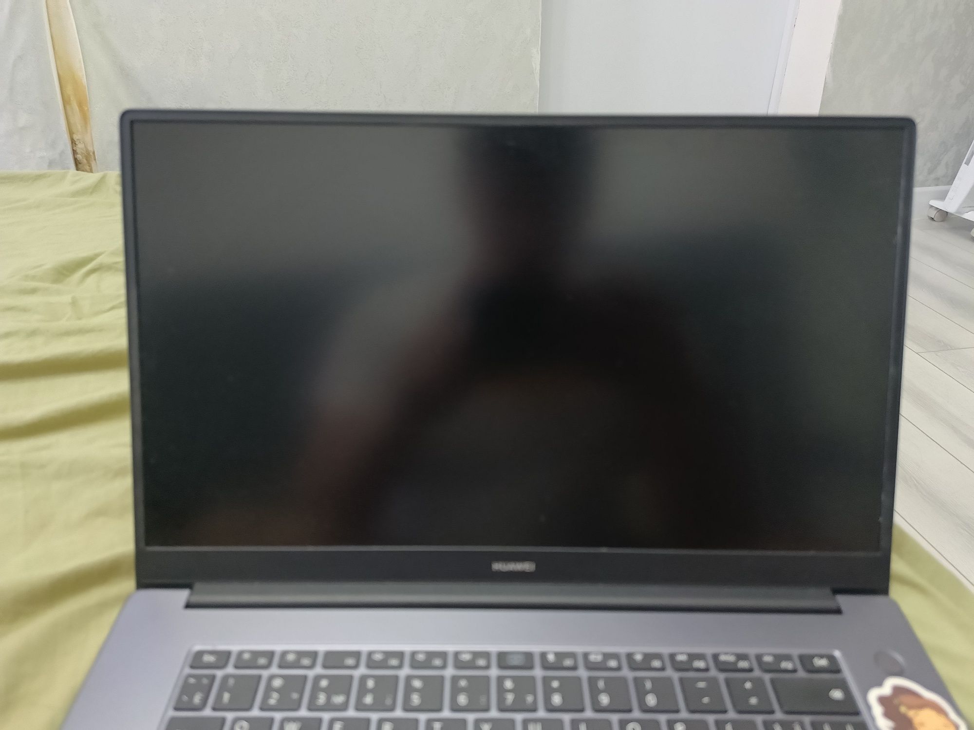 Ноутбук Huawei D15 2021 года выпуска,. В очень хорошем состоянии
