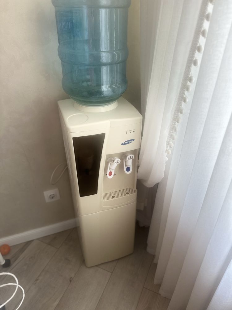 Диспенсер для воды