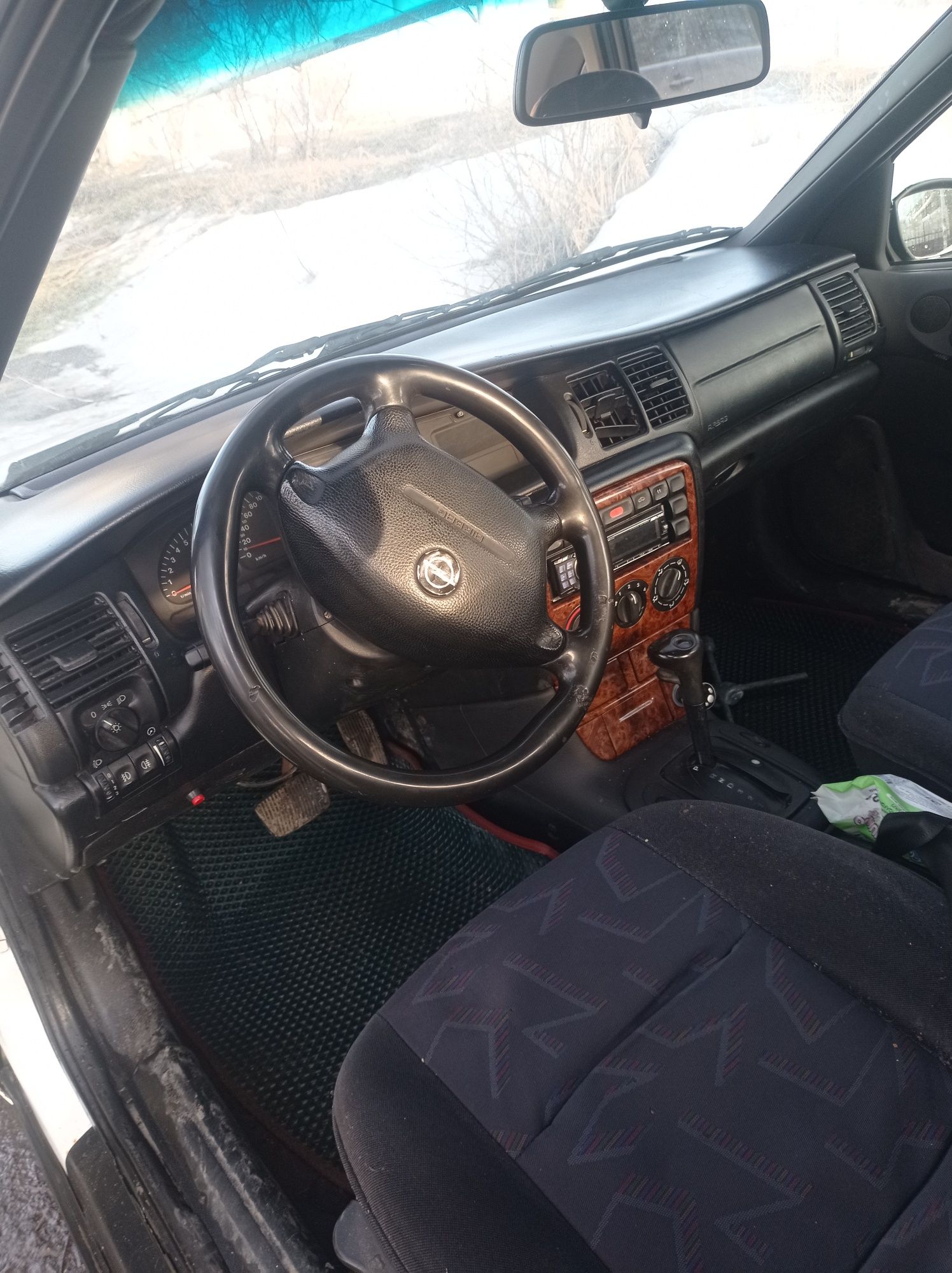 Опель вектира с хорошим состояние