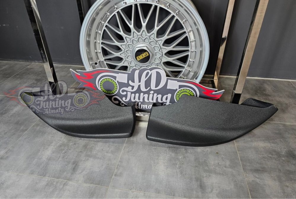 Клыки под задний бампер ChargeSpeed Subaru Impreza GDB