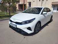 СРОЧНО ПРОДАМ Kia Cerato 2024 г