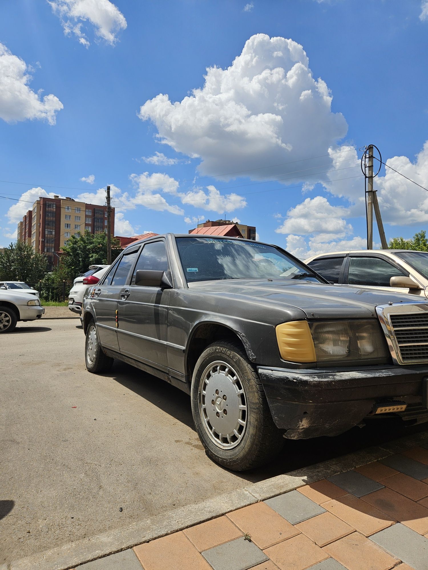 Мерседес бенз  190 . 102 двигатель