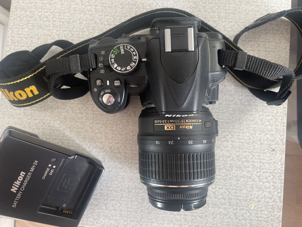 Продам фотоаппарат Nikon D3100