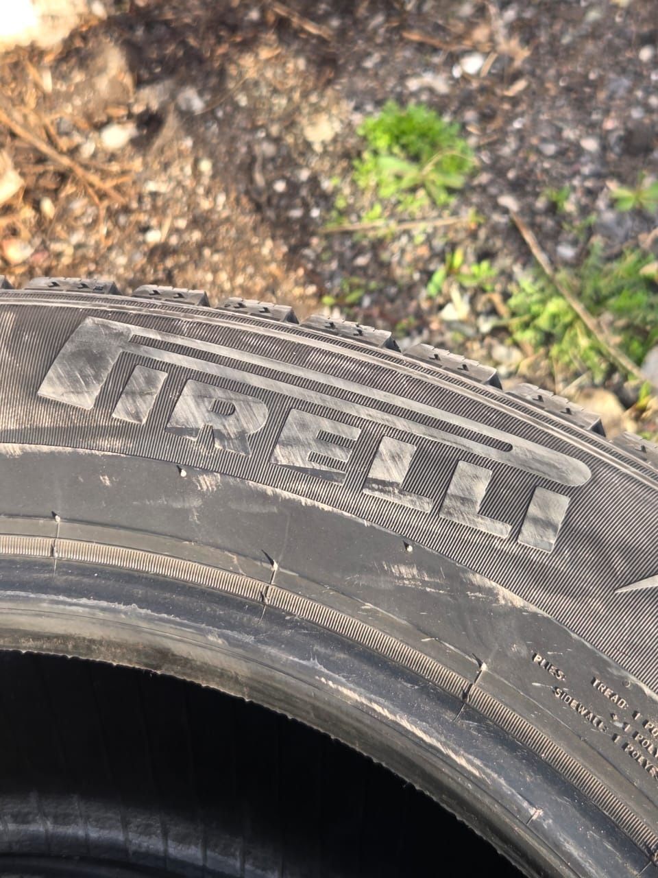 Шины Pirelli. 215/65.  17.