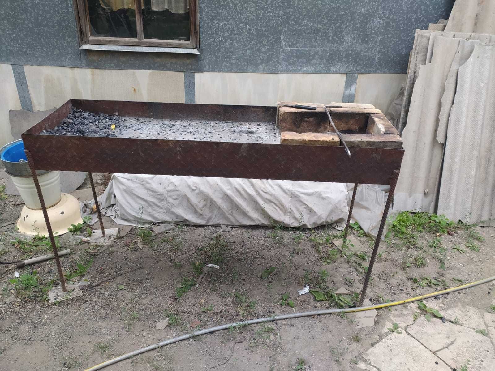 Мангал 152/45/16/3мм  с Шампурами 67/2мм