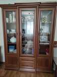 Продается гостиный шкаф