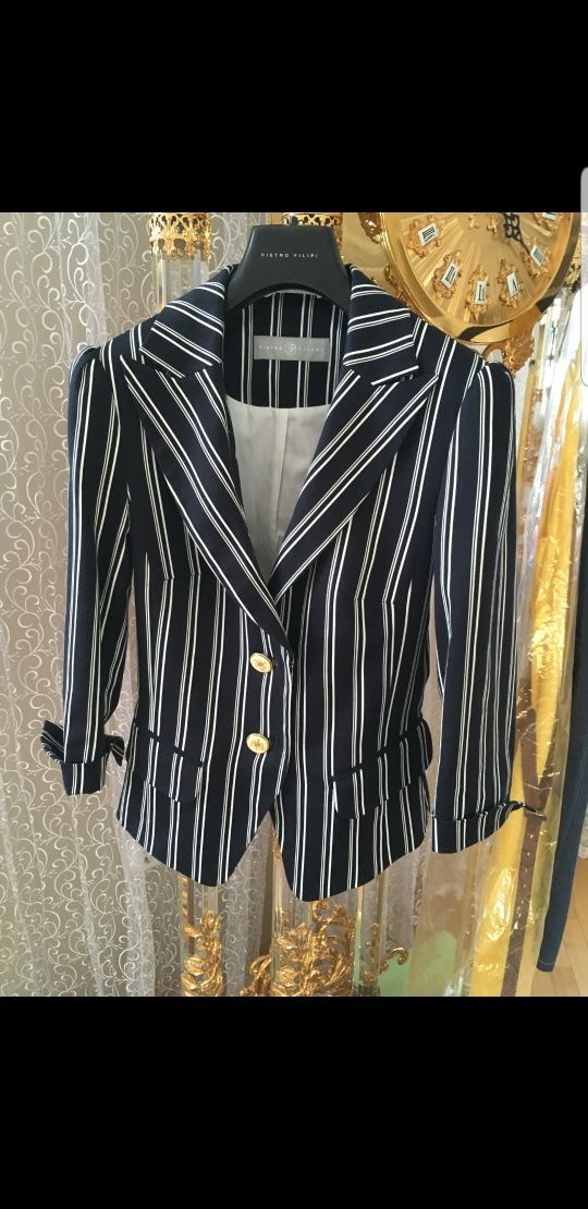 Продам жакет "Pietro Filipi" XS