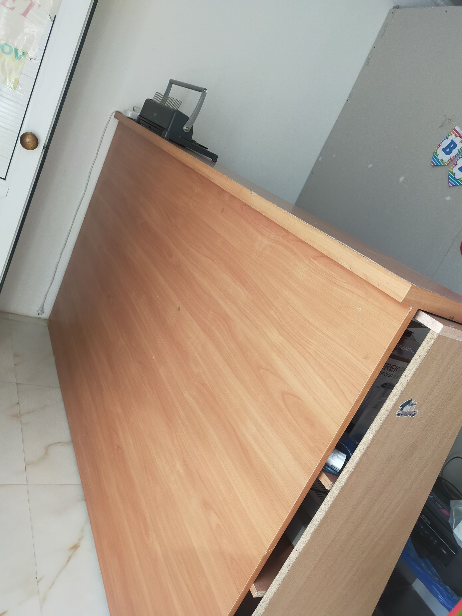 Продам ресепшн состояние отличное