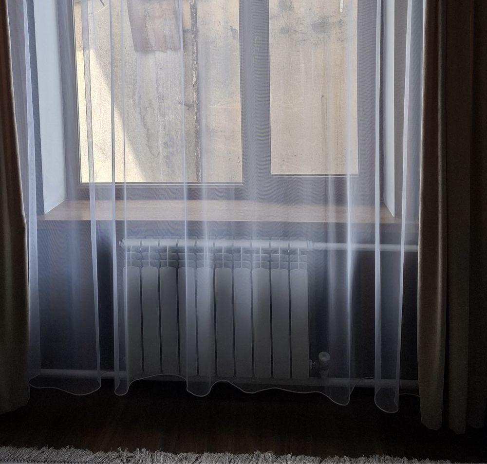 Продается ТЮЛЬ, белая, сетчатая