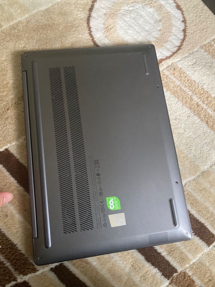 Ноутбук Lenovo Yoga i6