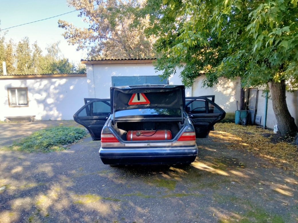 Мерседес-140.(Кабан).1996г.срочно