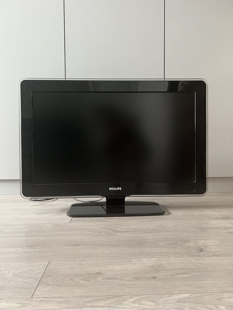 ЖК телевизор 81 см (32") Philips 32PFL5403D/12