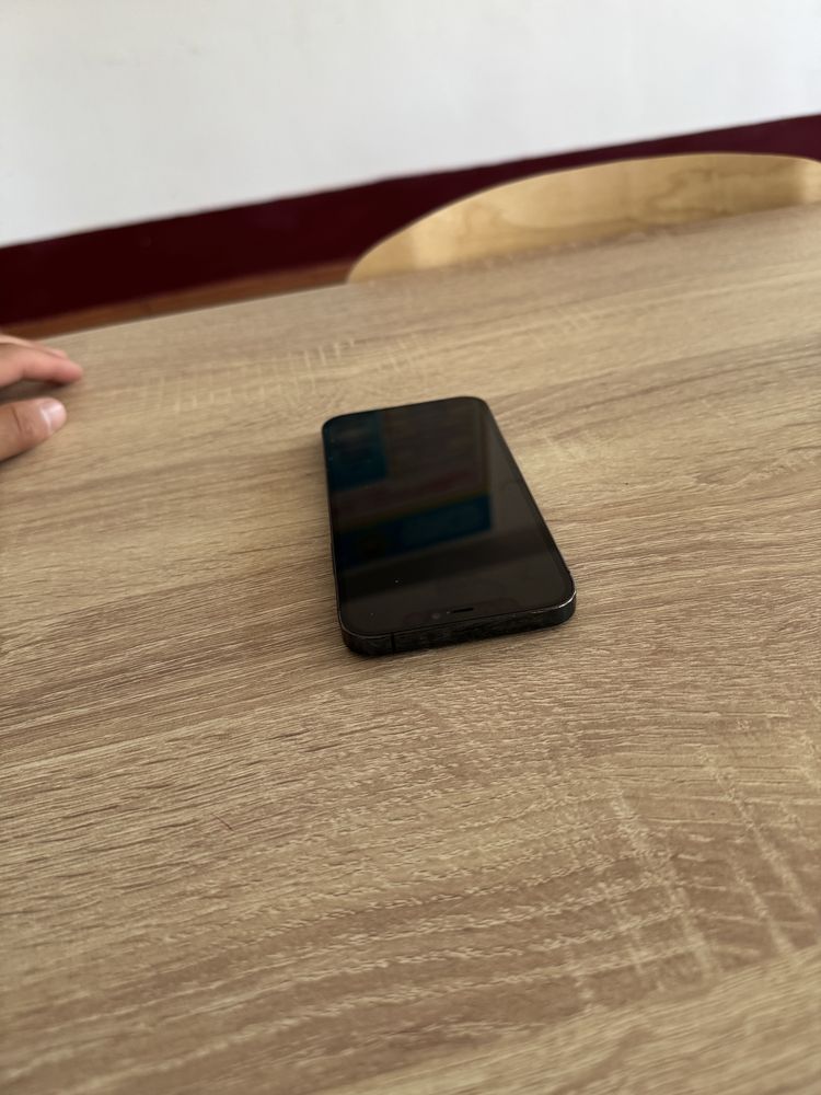 iPhone 12 про буу