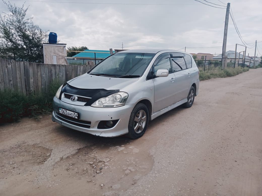 Продам Ипсум 2004