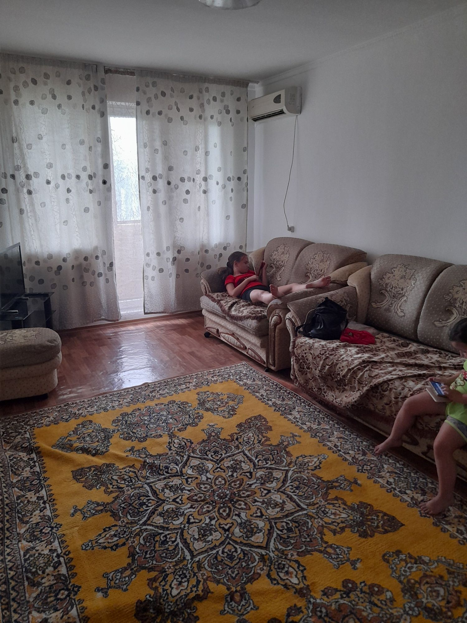 Сдам 2х комнатную квартиру. 9й Мкр