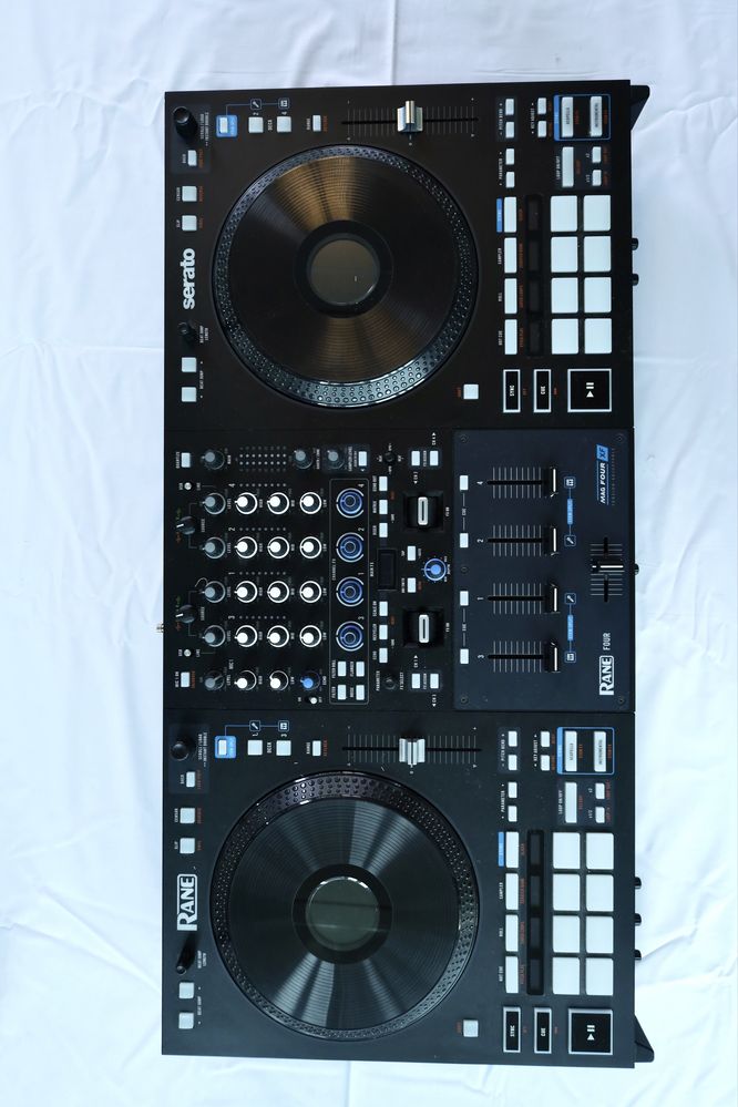 RANE FOUR диджейский пульт DJ контроллер