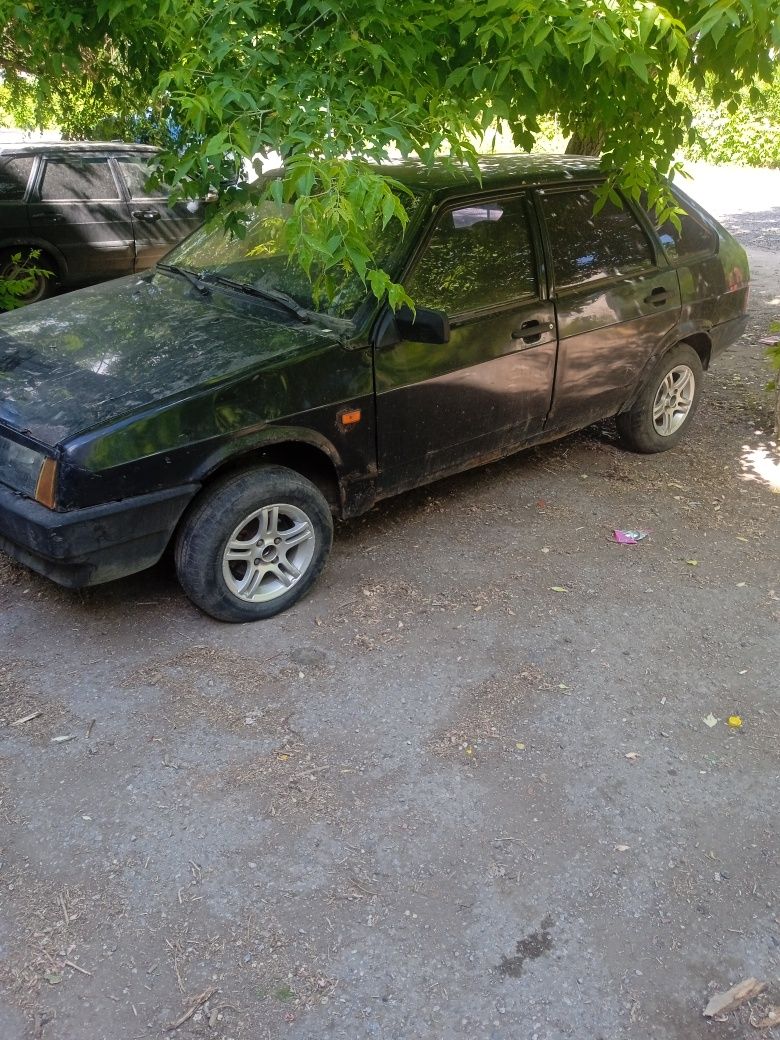 Продам ваз 21093
