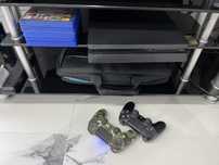 Sony playStation 4 Slim