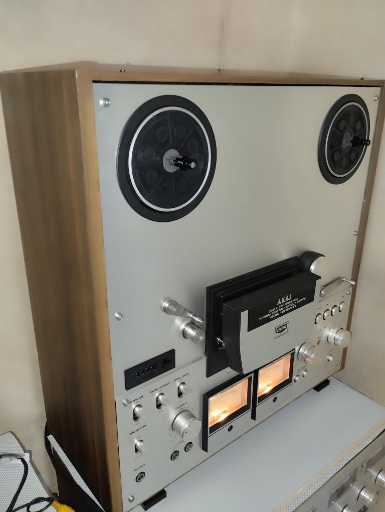 Магнитофон AKAI GX 630 D