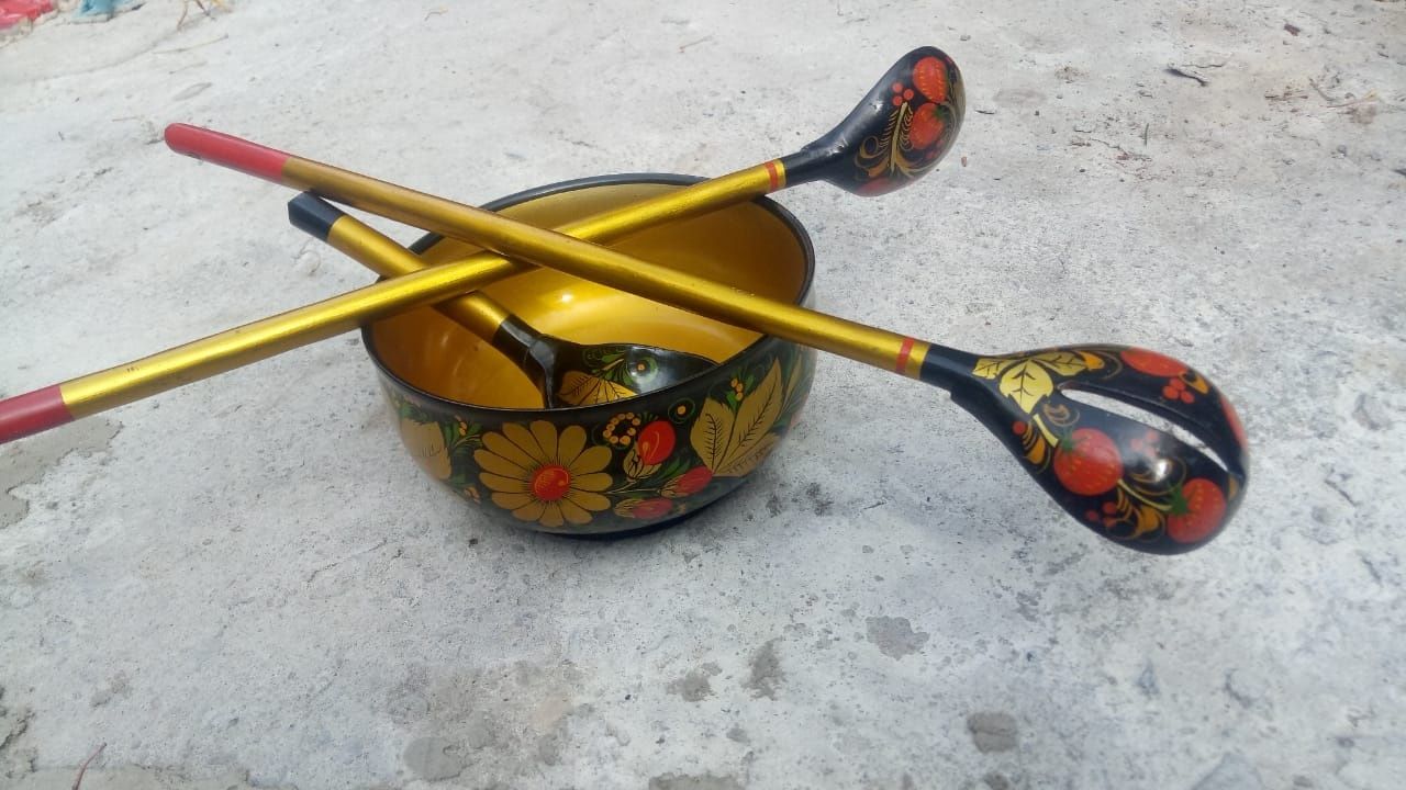 Хохлома. Ложки. Чашки.