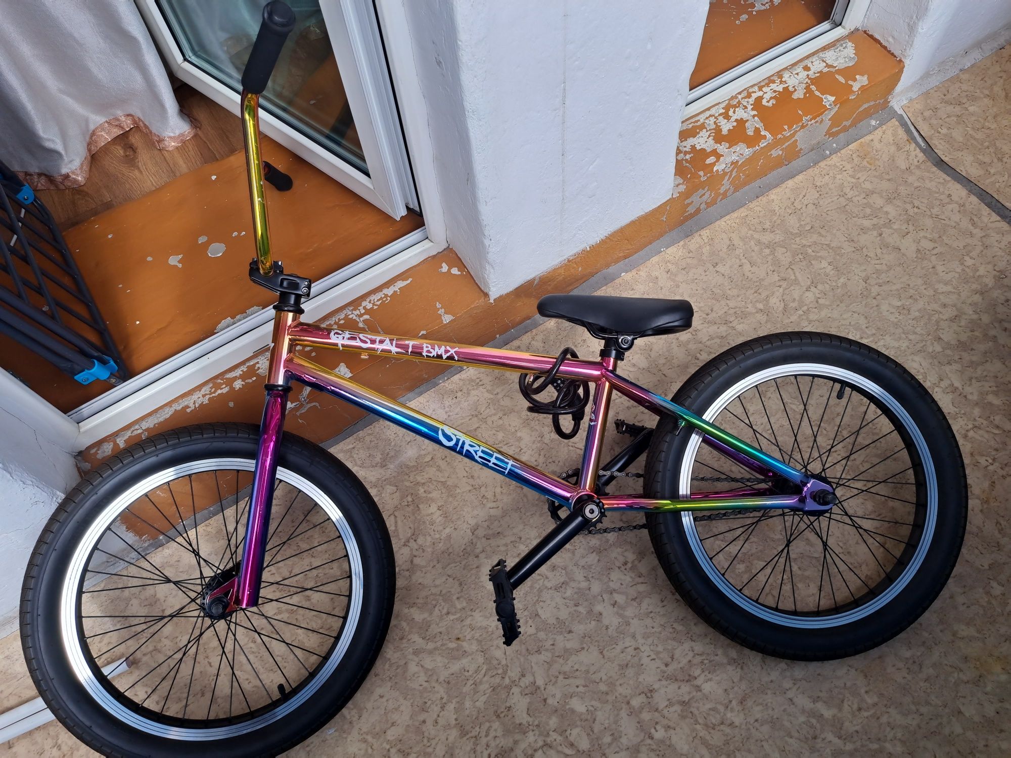 Продам срочно велосипед BMX
