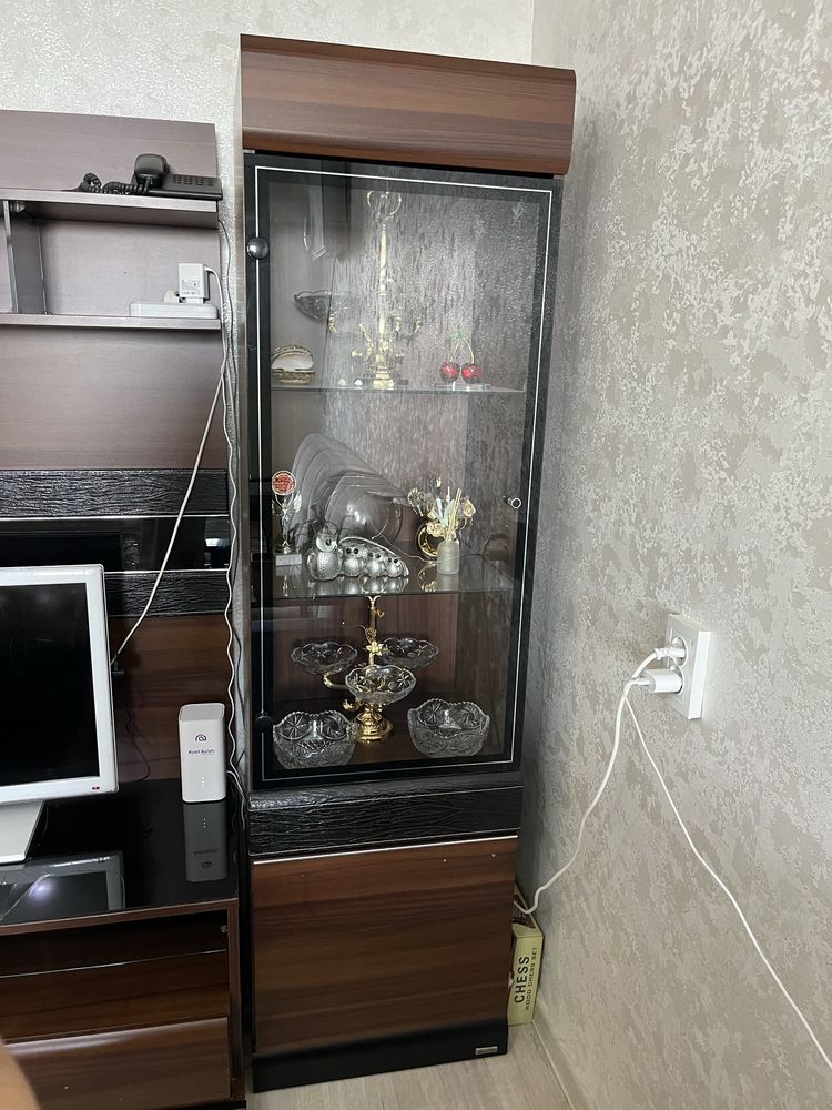 Стелаж для зала