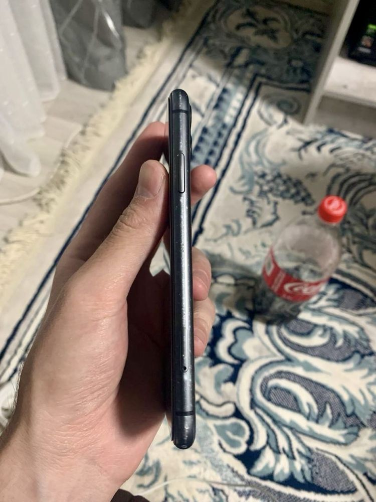 Продам iphone 11