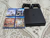 PS 4 Slim 1Tb 2 джойстика  + 5 Игр