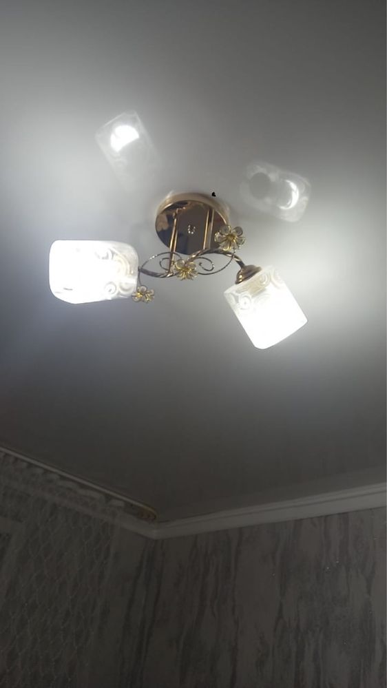 Продается люстра