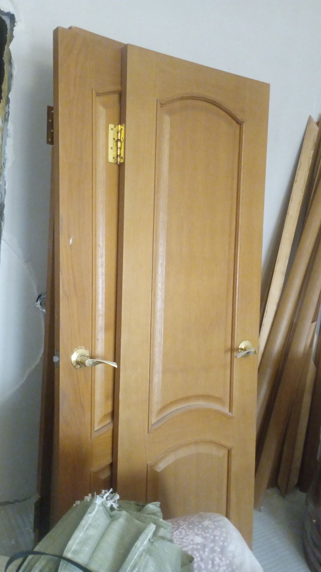 Продам двери ,в хорошем состоянии