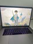Macbook Pro 2018 15inch 16 GB i7 + Radeon
