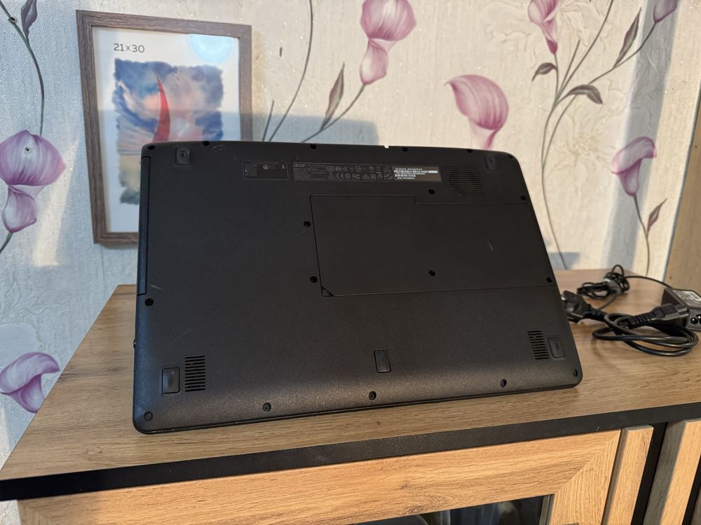 Ноутбук Acer Aspire ES1-533
