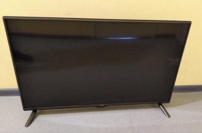 Телевизор Матрица LG SMART 3D TV 42LB652V