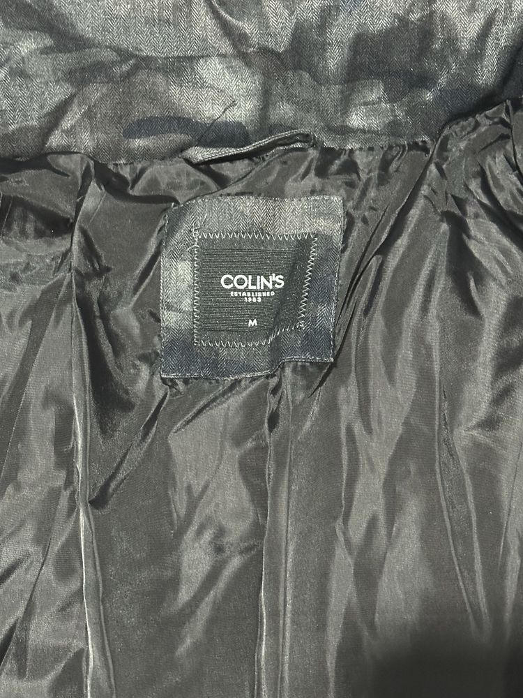 новая куртка Colins