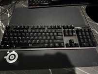 Продам 8 клавиатур HyperX